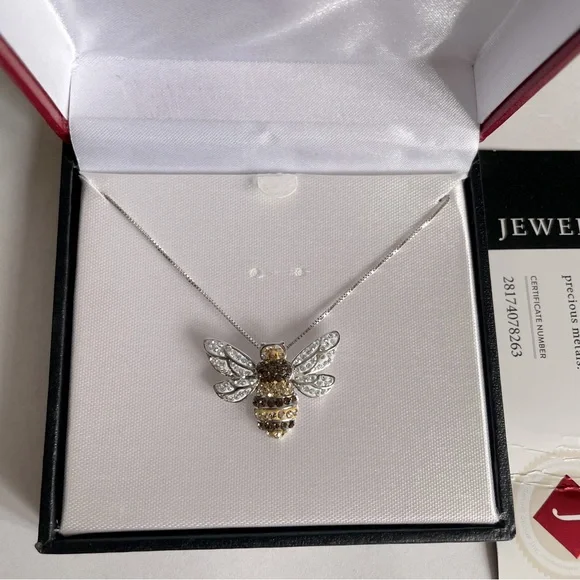 Bumblebee pendant with crystals  Sterling Silver Bee Pendant Necklace - Picture 5 of 11